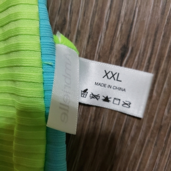 Ambrielle two-piece bikini - Picture 5 of 6